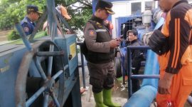 Kepala Satuan Polisi Pamong Praja (Satpol PP) Kelurahan Kapuk