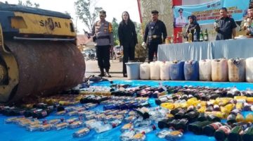 Pemerintah Kabupaten Dharmasraya bersama jajaran Forkopimda menghadiri kegiatan pemusnahan barang bukti hasil Operasi Pekat Singgalang 2026