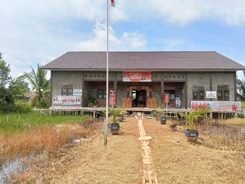 Hasil Pembangunan Kantor Lurah Pulau Kupang Tahun Anggaran 2025 Dipertanyakan Warga