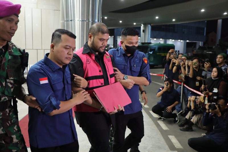 Jaksa Agung Muda menetapkan dan menahan seorang tersangka berinisial GHS