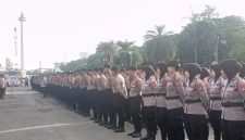 Sebanyak 5.955 personel gabungan TNI-Polri dikerahkan untuk mengamankan sekaligus memberikan pelayanan pengawalan terhadap aksi unjuk rasa mahasiswa yang berlangsung di sejumlah titik strategis di Jakarta, Senin (15/6/2026),(Dok.Humaspolri)