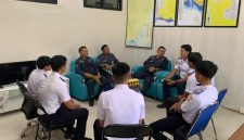 KLM Berkat Usaha dilaporkan mengalami kebocoran di perairan Muara Sungai Mentaya, Desa Ujung Pandaran, Kecamatan Teluk Sampit, Kotawaringin Timur. Sebanyak 37 TKBM dan awak kapal dilaporkan selamat. Peristiwa tersebut kini dalam penyelidikan kepolisian.