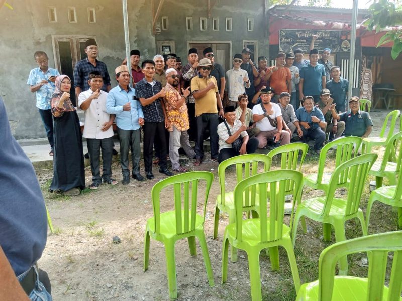 Koalisi Gabungan Media, Organisasi, dan LSM Pesisir Barat Berikan Santunan kepada 26 Anak Yatim