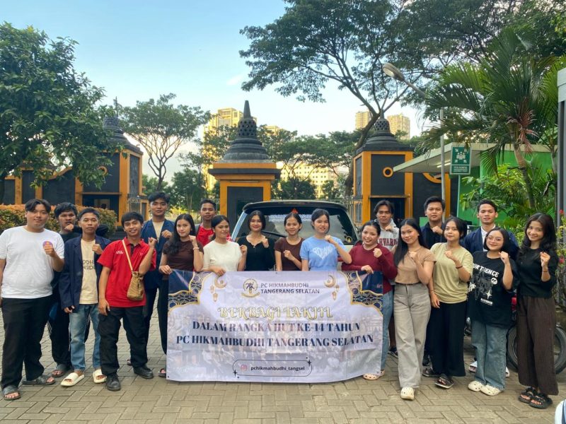 HIKMAHBUDHI Tangerang Selatan Gelar Aksi Berbagi Takjil Peringati HUT ke-14