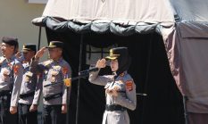 Kapolres Pesisir Barat Pimpin Apel Sabuk Kamtibmas, Perkuat Sinergi dengan Masyarakat