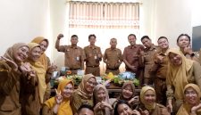 Dilantik Sebagai Kadisdikbud Kabupaten Pesisir Barat;  Seluruh Staff Jajaran Dinas Pendidikan Ucapkan Selamat Kepada Martinus S.IP., M.M.