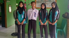 Empat siswa SMK Tunas Wiyata mengikuti kegiatan Praktik Kerja Lapangan (PKL) di Kantor Desa Ramsai, Jalan Asmuni No. 001, RT 002, RW 002, Kecamatan Way Tuba, Kabupaten Way Kanan. Program ini bertujuan memberikan pengalaman kerja nyata kepada siswa dalam bidang administrasi dan pelayanan publik di lingkungan pemerintahan desa.