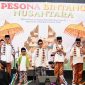 Siswa Sekolah Khusus Spectrum Bintaro menampilkan pertunjukan budaya Nusantara dalam acara Open House dan Pentas Seni 