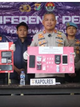 “Berawal dari Laporan Call Center 110, Polres Way Kanan Bongkar Dugaan Jaringan Sabu Lintas Daerah”