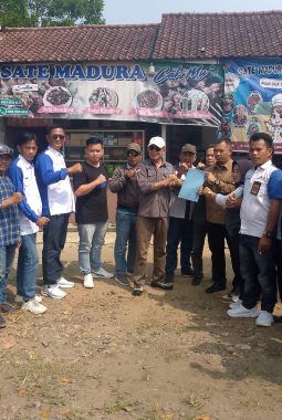 Solidaritas Wartawan Way Kanan Laporkan Hendri ke Polres atas Dugaan Pencemaran Nama Baik