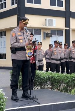 Kapolres Dharmasraya Sosialisasikan Commander Wish Kapolda Sumbar, Tekankan Profesionalisme dan Pelayanan Prima