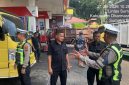 Satlantas Polres Dharmasraya mengintensifkan patroli ke sejumlah Stasiun Pengisian Bahan Bakar Umum (SPBU) di wilayah Kabupaten Dharmasraya guna mengantisipasi kemacetan yang disebabkan antrean kendaraan, khususnya truk yang mengisi bahan bakar minyak (BBM) bersubsidi jenis solar.