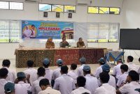 Satlantas Polres Dharmasraya menggelar kegiatan sosialisasi dan edukasi di sejumlah sekolah di Kabupaten Dharmasraya
