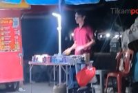 Diduga Rokok Ilegal Dijual Bebas di Jalan Tanggul Barat Kapuk, Pedagang Klaim Sudah Berkoordinasi dengan Oknum Polsek Cengkareng 