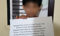 Dua Terduga Pengedar Sabu Ditangkap di Dharmasraya, Polisi Sita Dua Paket Diduga Sabu dan Bukti Transfer
