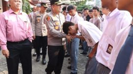 Kapolres Metro Jakarta Barat Kombes Pol Nasriadi turun langsung dalam kegiatan Road Show Police Goes To School di SMP-SMK Bhara Trikora, Jelambar, Jakarta Barat