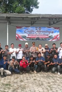Perkuat Sinergi dengan Pers, Kapolres Way Kanan AKBP Ramadhona Gelar Coffee Morning Bersama Awak Media