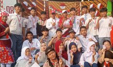 Meriahkan HUT ke-81 RI, Warga RT 01/RW 04 Desa Cihuni Gelar Jalan Santai dan Beragam Lomba