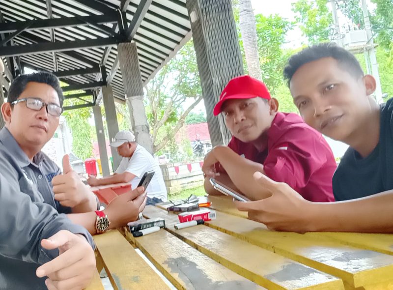 Warseno dan Rusdi menilai pemerintah semestinya menyentuh akar persoalan dengan memberantas jaringan judi online, termasuk pihak yang mengoperasikan, memfasilitasi, dan menikmati keuntungan dari aktivitas tersebut.