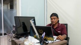 Tugas wartawan itukan kontrol sosial jadi jangan ikut sialnya dengan oknum-oknum yang menyimpang menipu dan hobi makan uang rakyat
