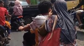 Sejumlah pengendara menduga kepadatan tersebut berkaitan dengan banyaknya kendaraan yang mengantre untuk mendapatkan BBM bersubsidi. Kondisi itu disebut bukan kali pertama terjadi dan dinilai mengganggu kelancaran arus lalu lintas di sekitar SPBU.