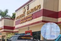 Foto tangkapan layar video rekaman pengurus truk saat di Polresta Bandung untuk mengambil STNK yang disita 