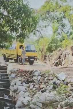 Urugan Lahan di Perbatasan Jaksel–Tangerang Disorot, Warga Khawatir Ancaman Banjir