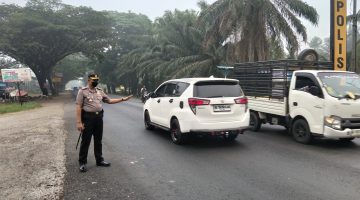 Pastikan Lalu Lintas Lancar, Kapolres Dharmasraya Pimpin Gatur Pagi