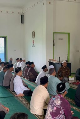 Kapolres Dharmasraya Ajak Masyarakat Jaga Kamtibmas Melalui Subuh Keliling