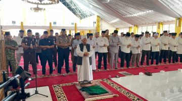 Kapolres Dharmasraya Hadiri Salat Istisqa, Zikir, dan Doa Tolak Bala Bersama Forkopimda