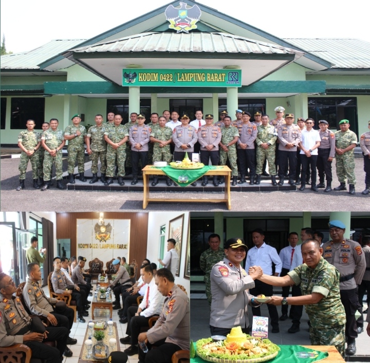 Dalam rangka memperingati HUT ke-81TNI, Polres Pesisir Barat memberikan kejutan kepada jajaran Kodim 0422/Lampung Barat, 