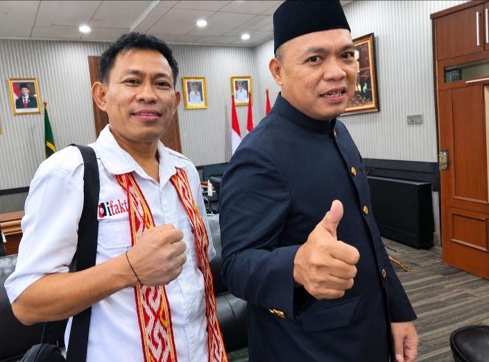Ketua DPRD Kabupaten Tangerang, Muhamad Amud, menyampaikan permohonan maaf kepada insan pers terkait kendala akses wartawan saat meliput Rapat Paripurna dalam rangka Hari Jadi ke-394 Kabupaten Tangerang