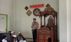 Pererat Silaturahmi, Kapolres Dharmasraya Gelar Jumat Keliling di Masjid Al Hidayah